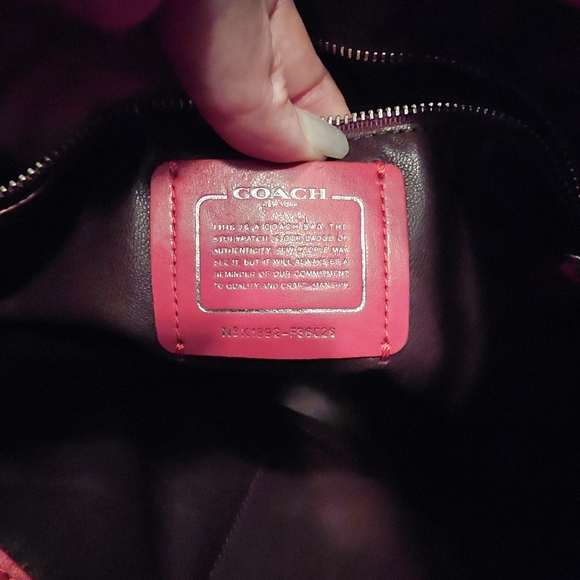 COACH PURSE - Picture 3 of 3